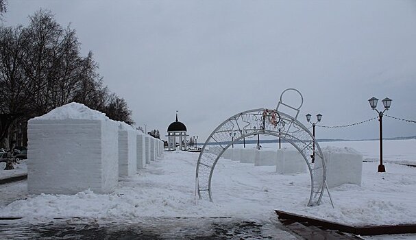 "Гиперборея" стартовала! Сегодня скульпторы приступят к созданию своих недолговечных шедевров из снега и льда