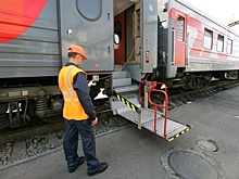 Порядка 250 маломобильных пассажиров с начала года обратились за помощью сотрудников РЖД на вокзале Вологда