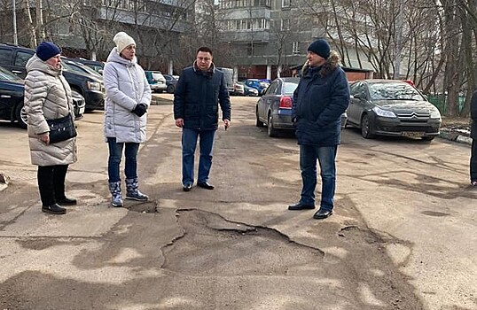 Глава управы провёл обход по дворам на улицах Фестивальной, Флотской и Ляпидевского