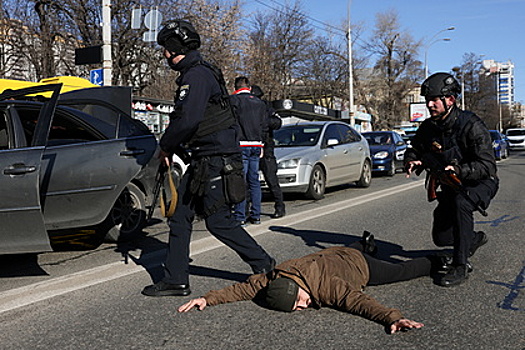 В Киеве занявших полосу общественного транспорта будут считать диверсантами