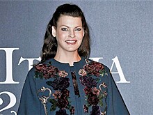 Супермодель Линда Евангелиста призналась, почему резко поправилась и лишилась работы