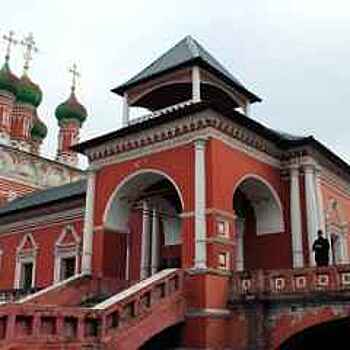 Реставрация главного собора Высоко-Петровского монастыря почти завершена в Москве