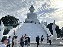 Россиянам на Пхукете пока не покажут Большого Будду