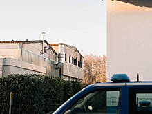 В немецком городе неизвестные забросали камнями трамвай и подожгли баррикаду