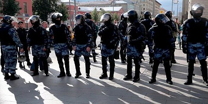 Московские суды отправили под административный арест 89 участников несогласованной акции 27 июля