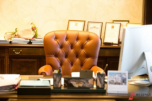 В свердловском министерстве уволили чиновницу, которая вместо больничного уехала в Сочи бегать марафон