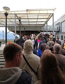 Соцсети: нижегородскую канатку остановили из-за скандала