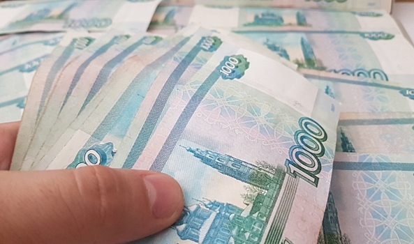 В Воронеже мужчина продиктовал свои данные аферисту и лишился 264 тысяч рублей