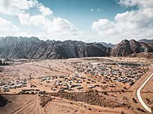 Бивуак «Дакара» в Саудовской Аравии затопило. Видео