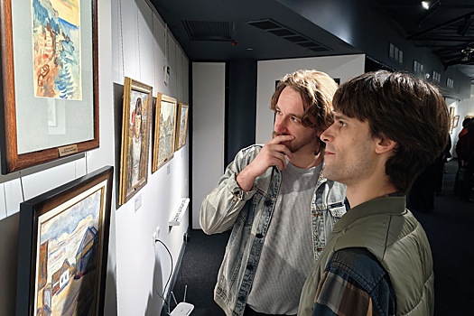 В Доме русского зарубежья открылась выставка друга Маяковского Давида Бурлюка