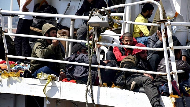 Мигранты из Африки устроили бойню на пассажирском судне