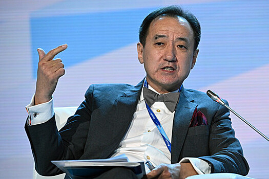 Монгольский политик предложил запереть мировых лидеров со "100 граммчиками" для решения всех проблем