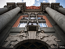 Команда мэра Екатеринбурга подготовила жителям свой подарок на 300-летие города