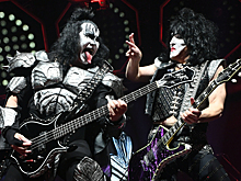 Фронтмен KISS Пол Стэнли назвал лучшее качество Джина Симмонса