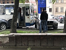 «Премиальное» ДТП: на Розы Люксембург столкнулись BMW, Lexus и троллейбус