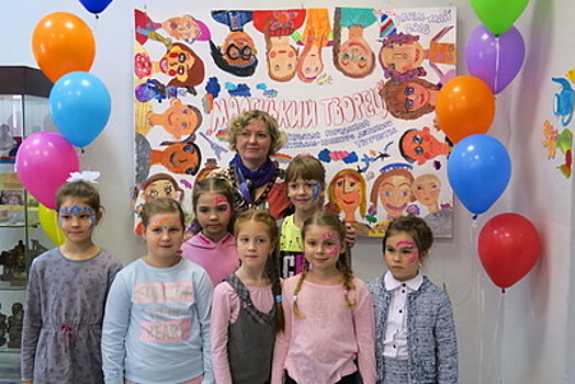 Более 150 детей представили свои рисунки и скульптуры на конкурсе в Орехово‑Зуеве