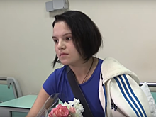 «Я стараюсь вычеркнуть негатив и улыбаюсь»: девушка, которой ревнивый муж отрубил руки, выписалась из больницы