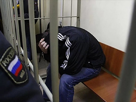 На Ямале осужден дебошир, угрожавший полицейскому штыком