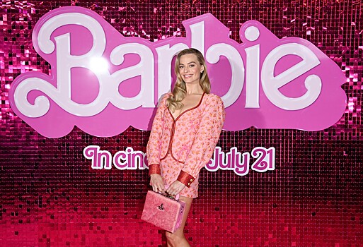 Марго Робби сделала множество операций, чтобы стать Барби: фото до и после