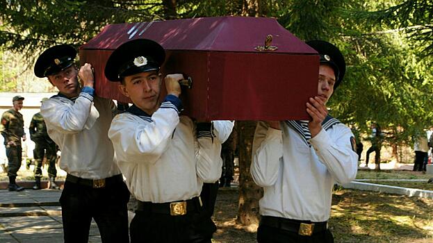 Останки более 600 погибших красноармейцев, найденных поисковыми отрядами, захоронены на воинском мемориале
