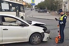 В Екатеринбурге объявлен в розыск виновник аварии с пострадавшими детьми
