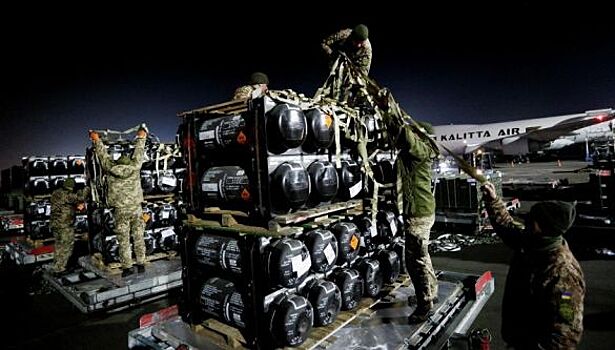 РВ: НАТО накачивает ВСУ оружием: прибыли транспортники с боеприпасами для артиллерии