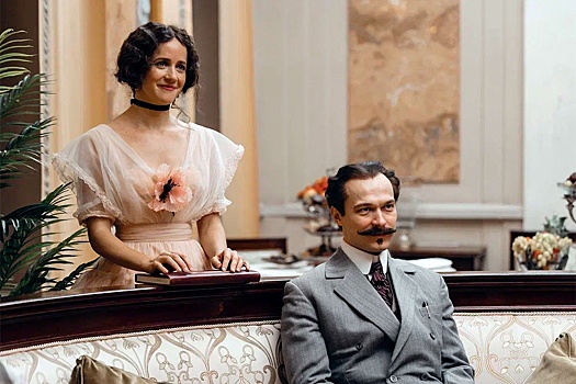 В онлайн-кинотеатре показали отрывок «Хроник русской революции» Андрея Кончаловского