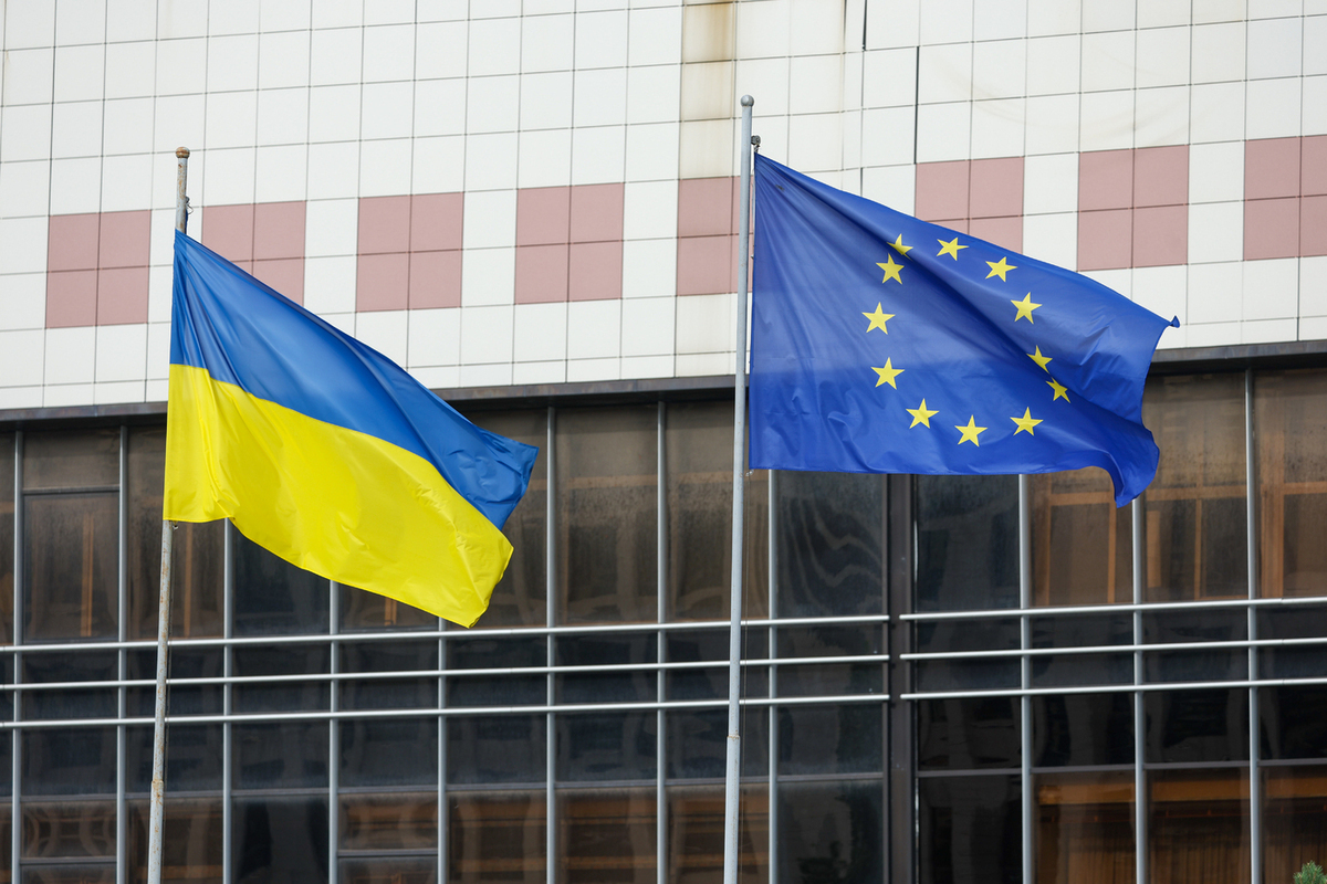 Страны ЕС одобрили начало переговоров по вступлению Украины в объединение
