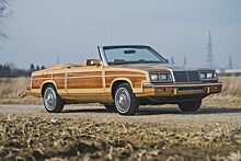 На аукционе продадут кабриолет Chrysler LeBaron Town and Country с «деревянным» кузовом