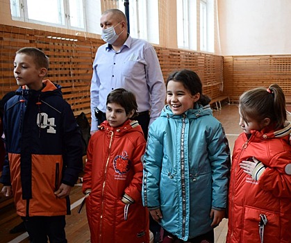 Курские судьи навестили детей из Донецкой области