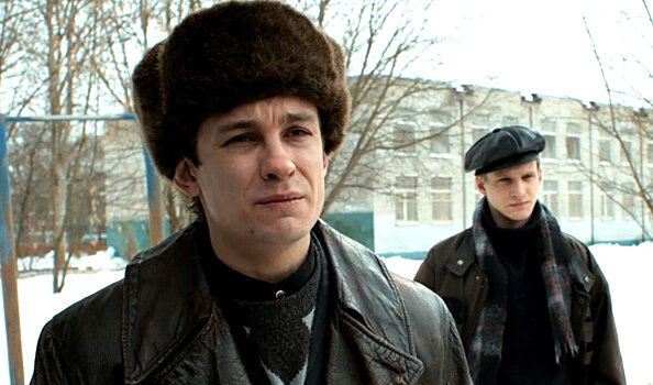 Актер из сериала "Слово пацана" бросил вуз в Новосибирске, чтобы уехать в Москву