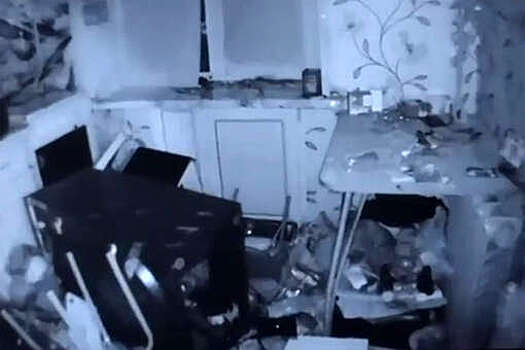 В Вологде мужчина пустил газ и заперся в комнате с трехлетним сыном возлюбленной