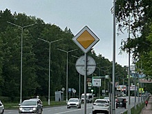 По плану одно, на деле – другое: в новосибирском Академгородке обновили освещение