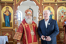Мэр из ХМАО получил награду от патриарха