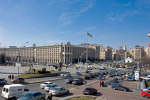Армия Украины начала массово отбирать машины в Киеве