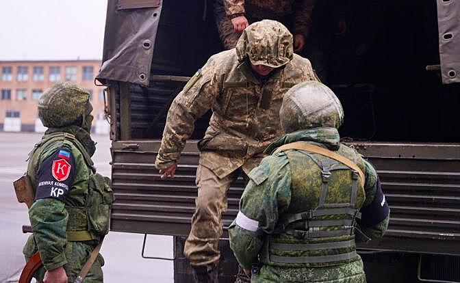 Украина: 5-8 тысяч солдат и офицеров «незалежной» на грани плена