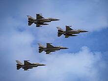 Зеленский заявил о скором прибытии F-16 в распоряжение ВСУ
