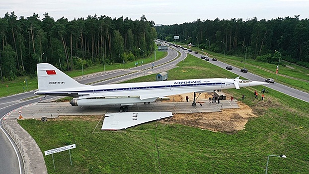 Вторая жизнь: Ту-144 выкатили на улицы для отправки в подмосковный Жуковский