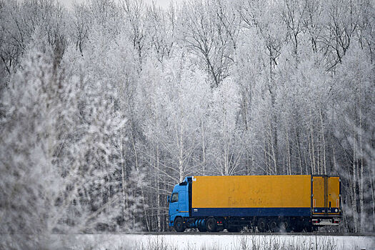 Снег накрыл 99% территории России