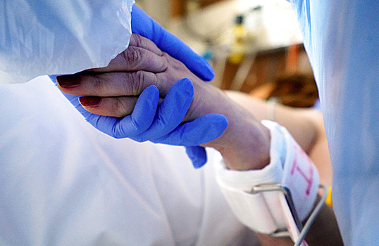 Греция ужесточила ограничения для не привитых от коронавируса