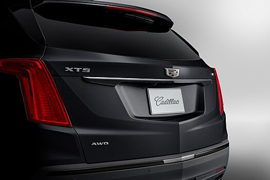 Cadillac предложил россиянам XT5 Black Ice