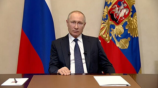Путин отменил пенсионный возраст для силовиков