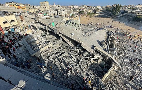 СМИ: жертвами израильского удара по жилому дому в Рафахе стали 20 человек