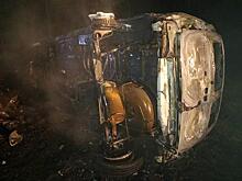 Под Сызранью опрокинулся и загорелся Lada Largus