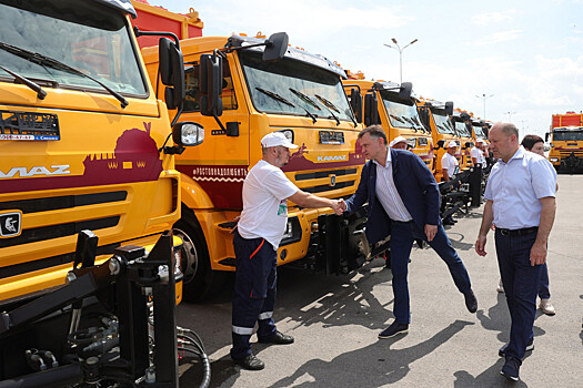 Ростов-на-Дону получил 34 новые машины для уборки улиц
