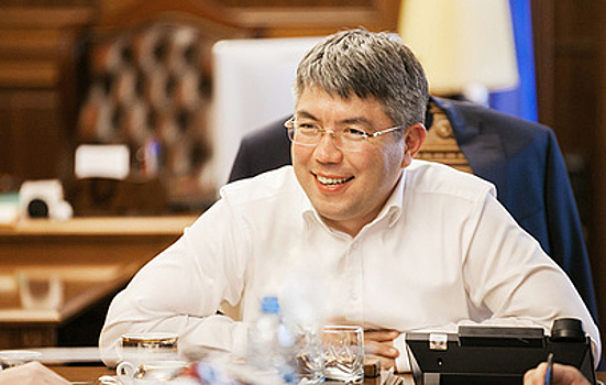 Глава Бурятии Алексей Цыденов: чтобы поймать один изумруд, надо тонну руды перебрать