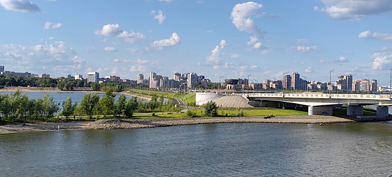 Спрос на жилье в России в июле вырос на 14-17%