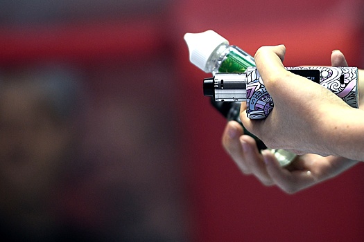 Профессор Алексеева: Вейпы губительны для подростков из-за их влияния на гормоны