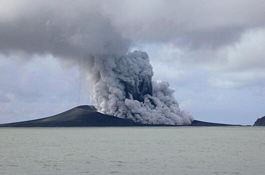 Неуловимая атмосферная волна обнаружена во время извержения вулкана Тонга