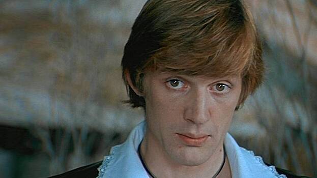 Близкие Абдулова усомнились в подлинности фотографии его предполагаемого внебрачного сына